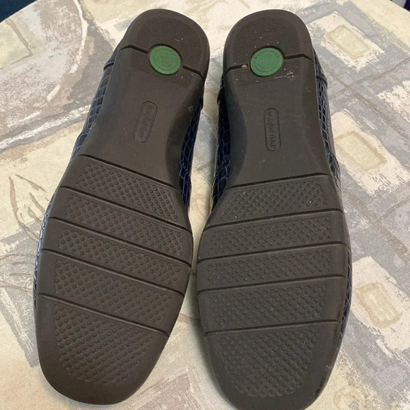 Women’s Comfort‎ view  Blue Shoes Leisa Flat 10 1/2 Medium - Picture 4 of 6